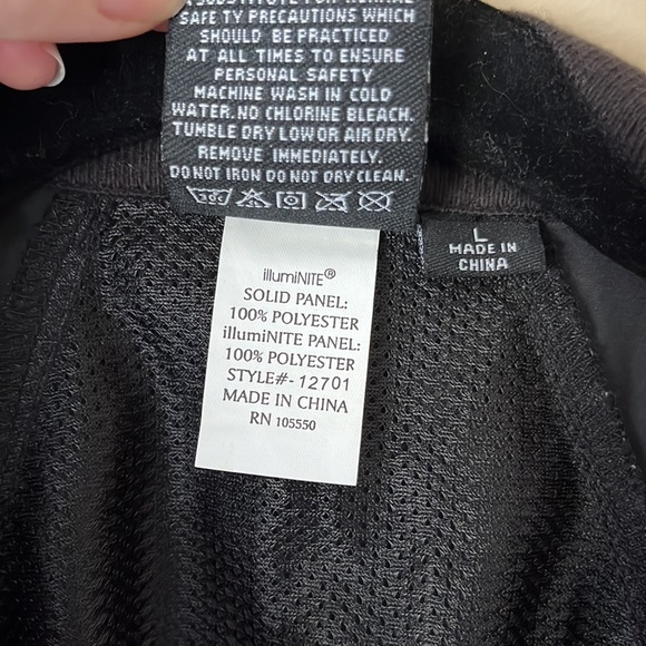 IllumiNITE Reflectivewear Waterproof Reflective Jacket - Picture 6 of 6